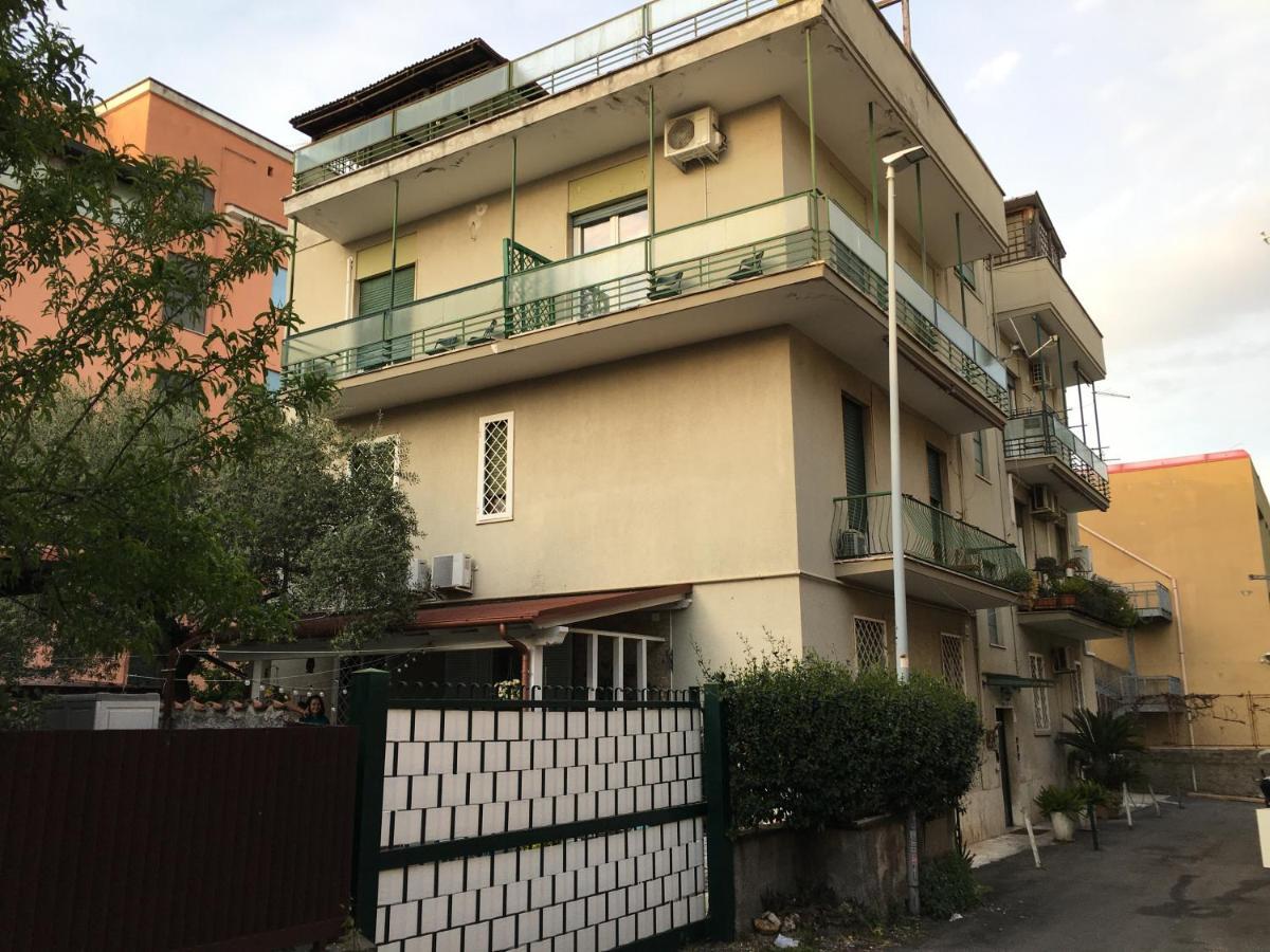 Sunny Attico Con Jacuzzi, Terrazzo E Fibra Apartamento